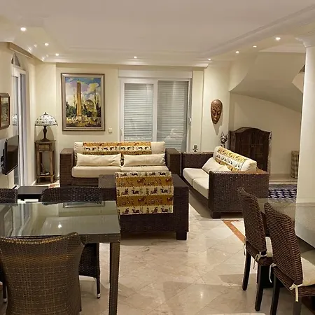 Villa Royal *
